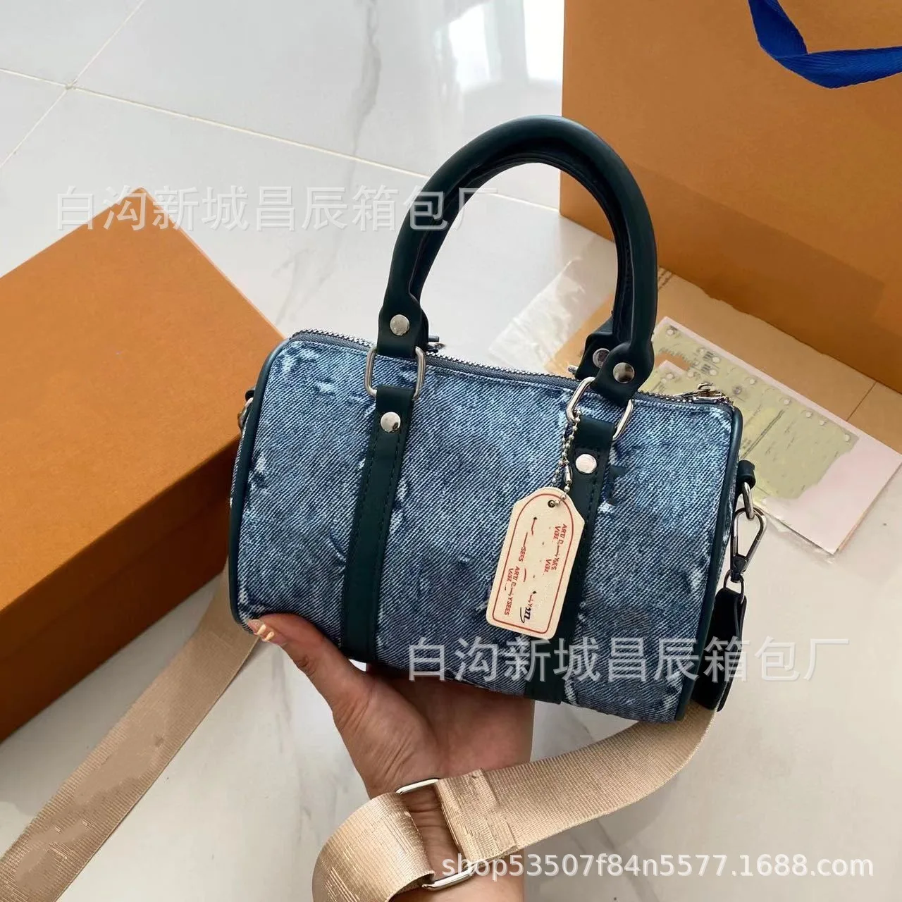 

2023 autumn and winter cross-border new high-value denim handbag fashion shoulder crossbody Boston women's bag