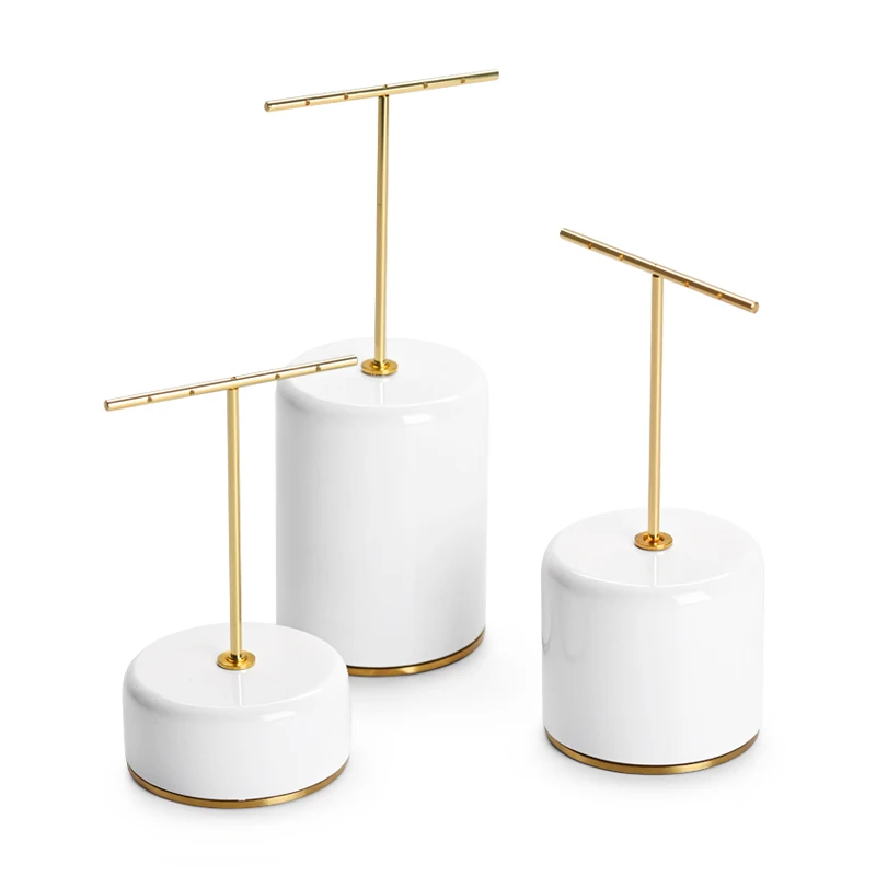 Light luxury metal resin earrings display stand Simple earrings earrings round base white earrings display stand