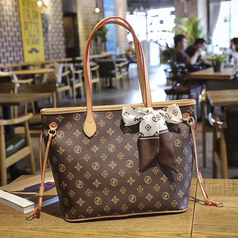 

IVK 32*29cm Luxury Women's Shoulder Bags Designer 2023 Shoulder Purses Handbag Women Clutch Travel tote Bag