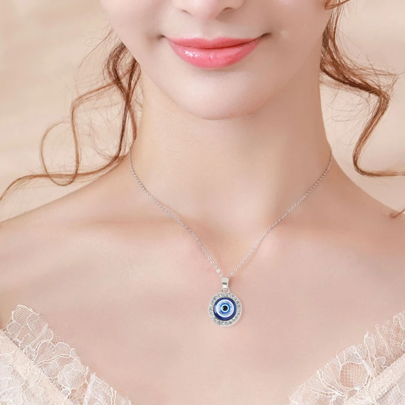 

Trendy Demon Eye Necklace European and American Golden Chain Turkey Blue Eye Round Drop Shape Necklace for Women