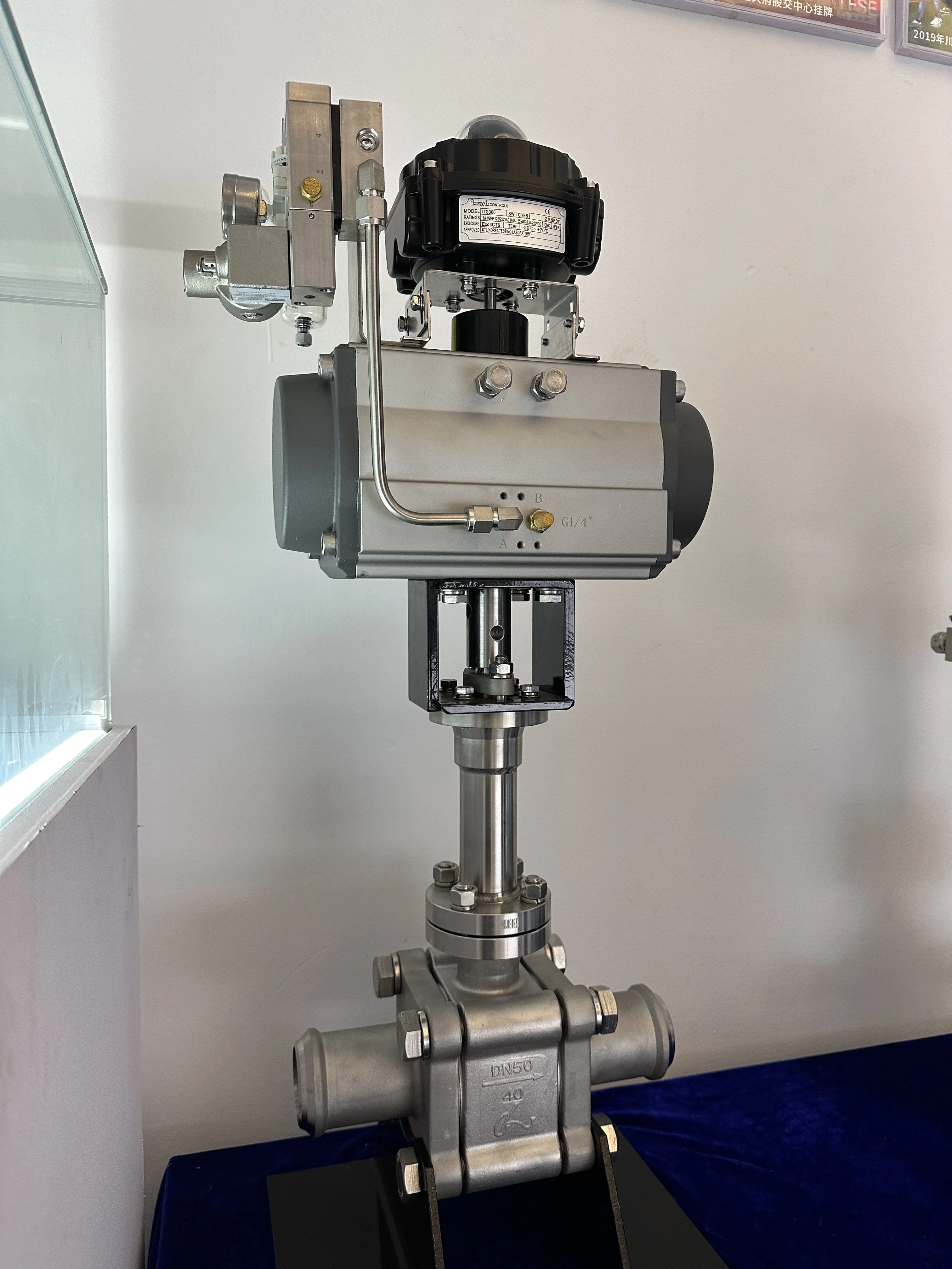 Высококачественный шаровой кран из нержавеющей стали 304 МПа PN16 316 Пневматический