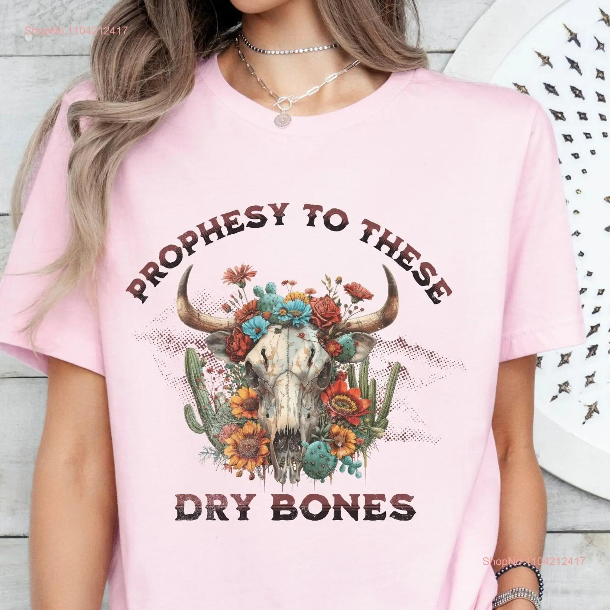 Футболка в стиле бохо с христианским коровьим черепом модная потертая