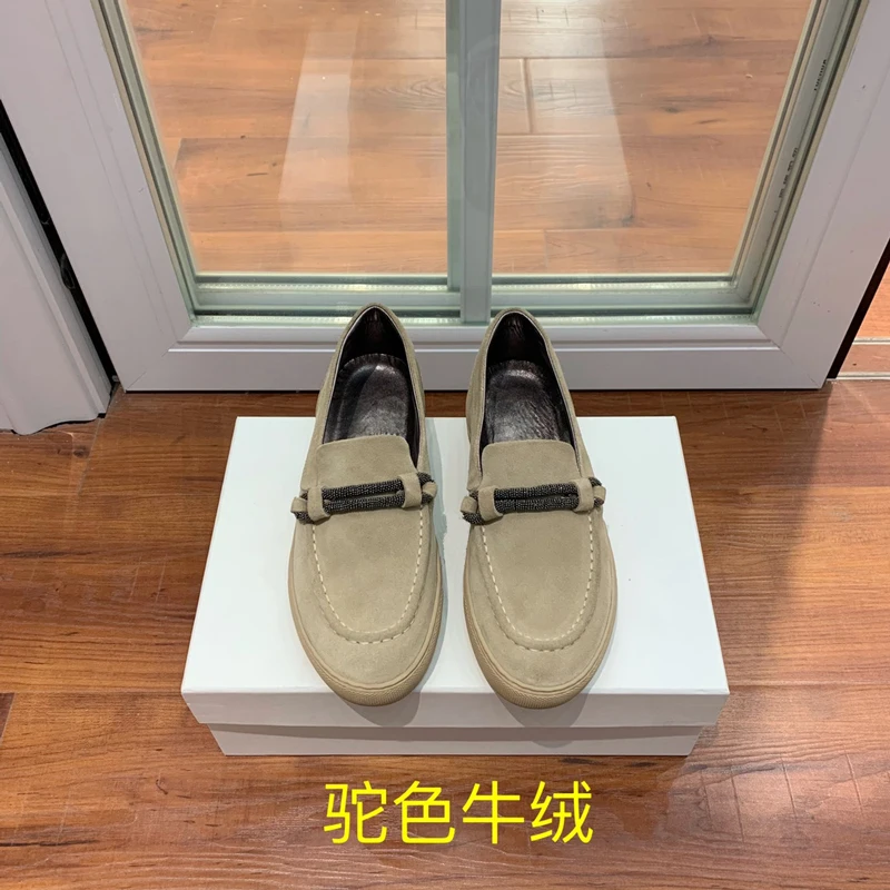 

Women's style. Italy's top cashmere retro elegant low-key luxury. loafers women flats