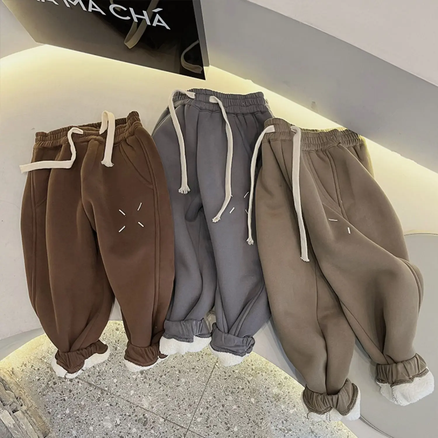 Children's Winter New Casual Pants Plush Warm Boys' Clothes Solid Loose Jogging Baby Pants Korean Style 2 to 14 Years Old