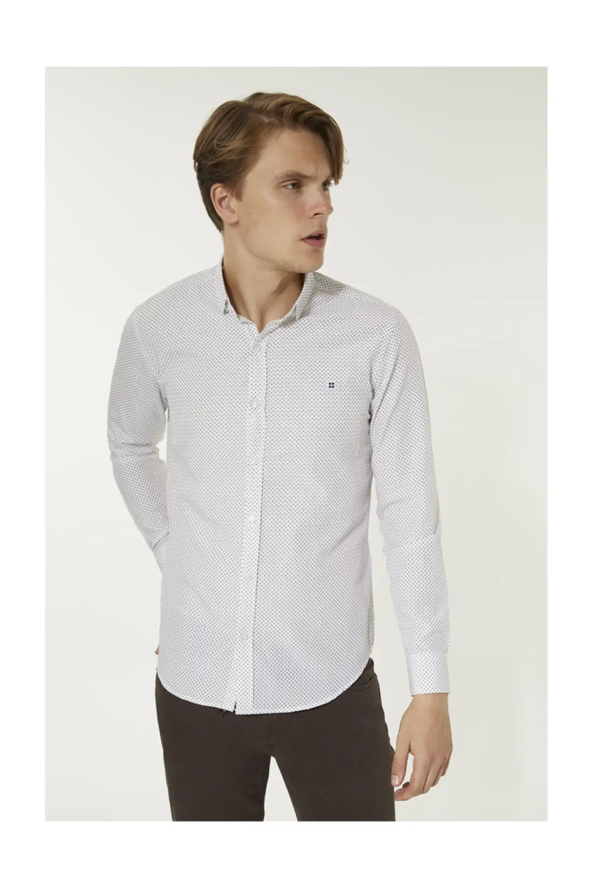 

Men's White Printed Bottom British Collar Slim Fit Shirt
