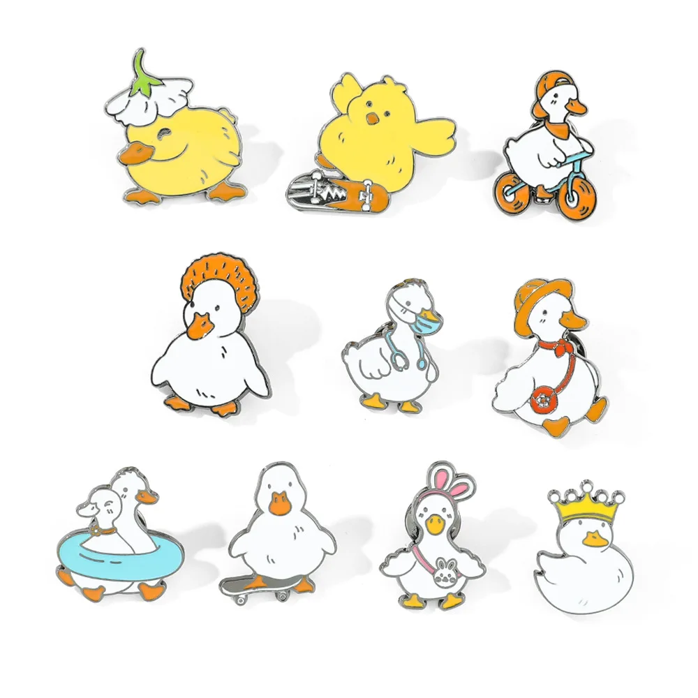 

Cartoon Cute Little Animal Duck Cat Cartoon Zinc Alloy Oil Dripping Brooch Metal Badge Jewelry Accessories