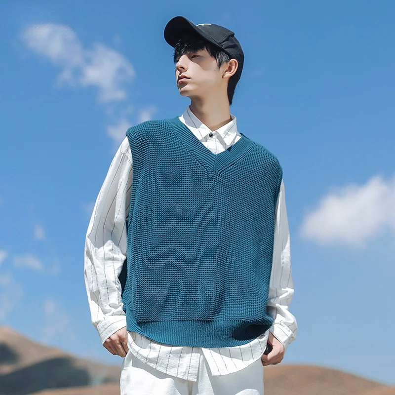 

Mens Sweater Vest 2021 Autumn Winter New Sweater Vest Solid Color Loose Wild Sweater Men