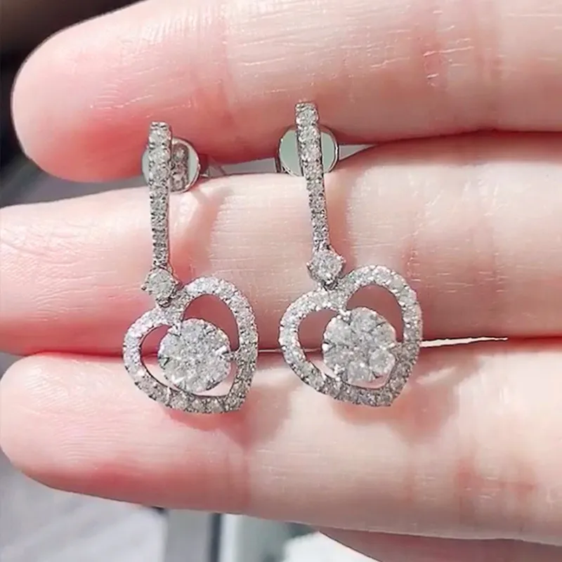 

Copper Inlaid Zircon Heart-shaped Pendant Earrings Silver Romantic Ladies Wedding Fashion High-end Temperament Jewelry