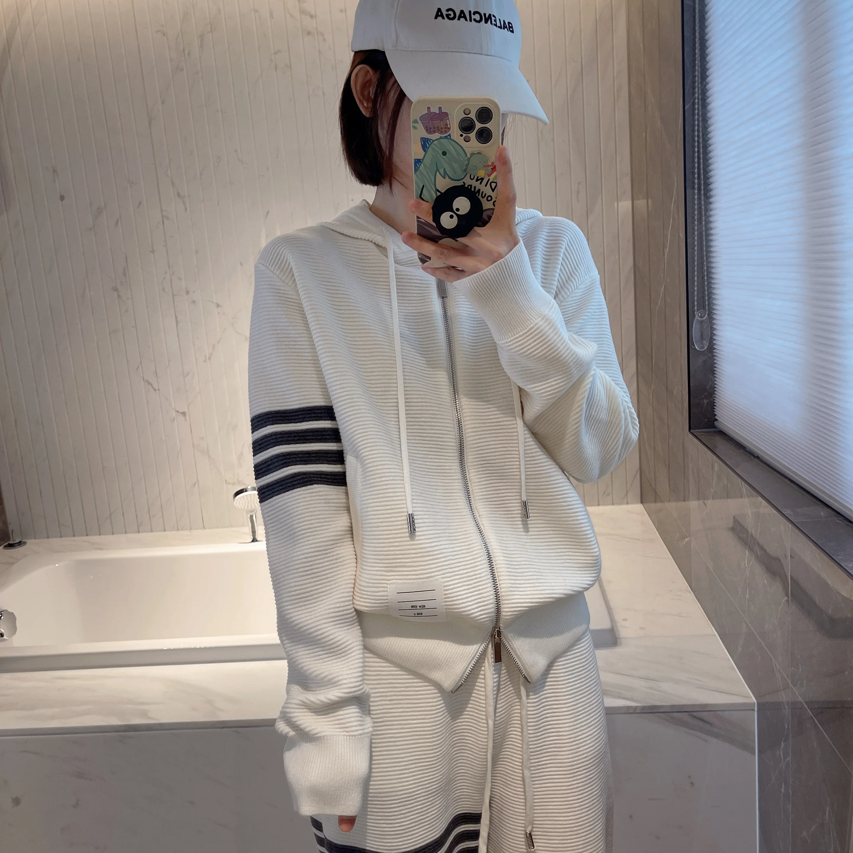 TB High Quality Hooded Zippered Cardigan Autumn and Winter New Casual Sports Stripe Stripe Long Sleeve Top Coat