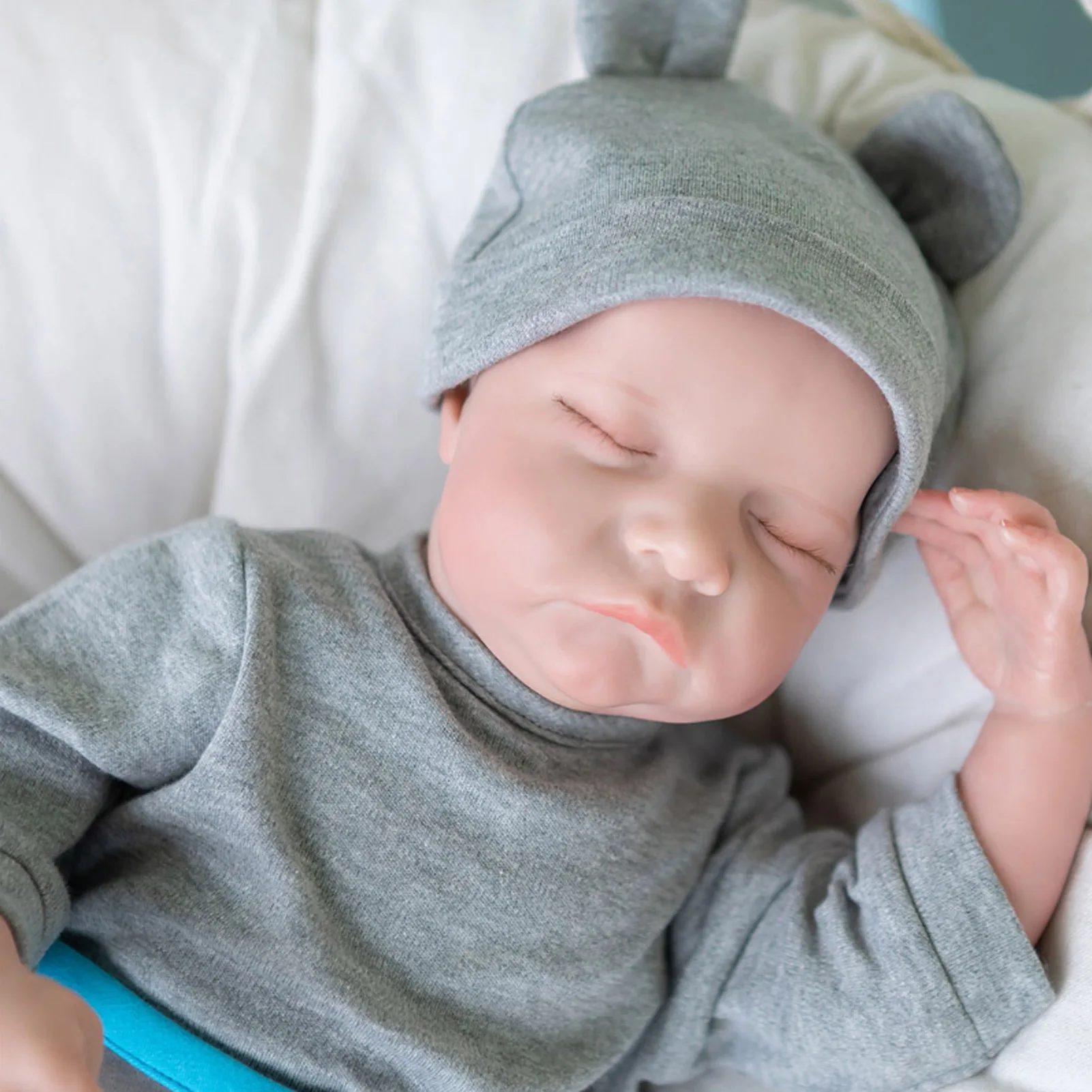 

Reborn Baby Dolls - Sleeping Realistic Newborn Baby Dolls - Soft Vinly Body - Handmade Weighted Silicone Reborn Gift Set