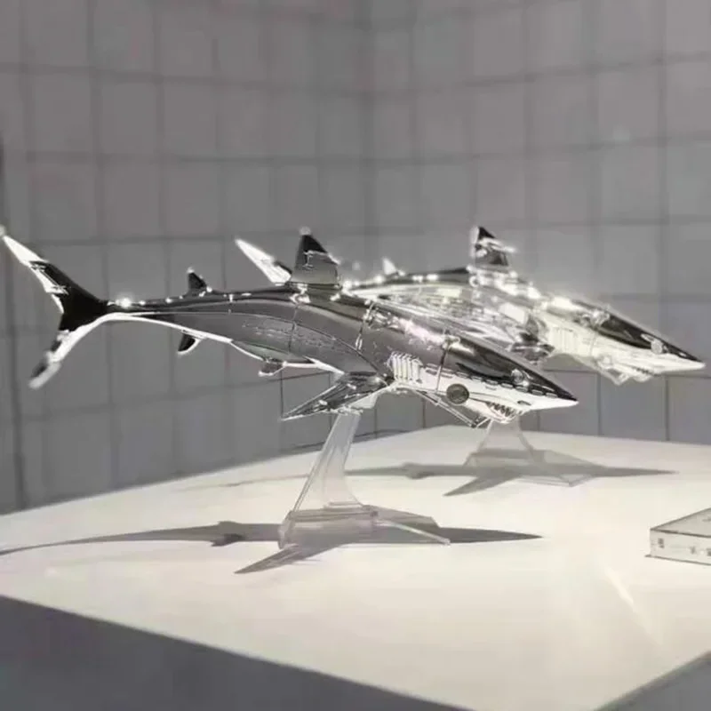 Ornamenti per la casa Фигурка Future Science Technology meccanico Shark Fashion scultura decorativa Modern Art Festival Подарки