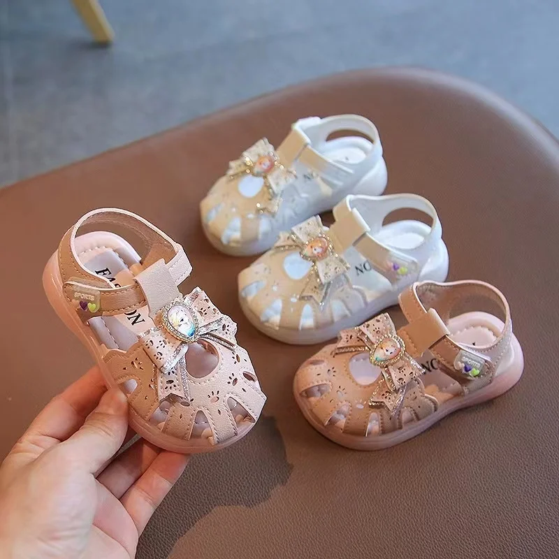 Summer GirlsSandals Bowknot Diamond Inlaid Princess Children's Shoes Soft Soled Fashionable Baby Sandals New Walking Shoes