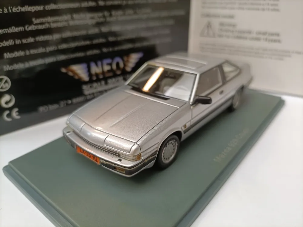 

Neo 1/43 Mazda 929 Coupe 1991 Simulation Coupe Model
