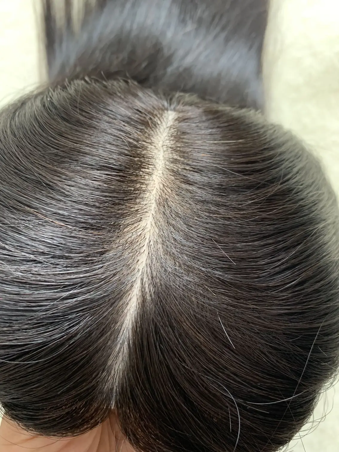 Женский парик из натуральных человеческих волос на шелковой основе