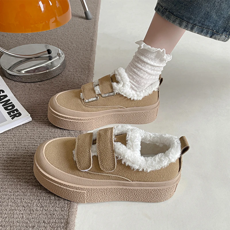 

Autumn Winter Women Shoes 2023 Trendy Breathable Black Shoes Flats Women Casual Sport Shoes Women Platform Sneakers Add Wool New