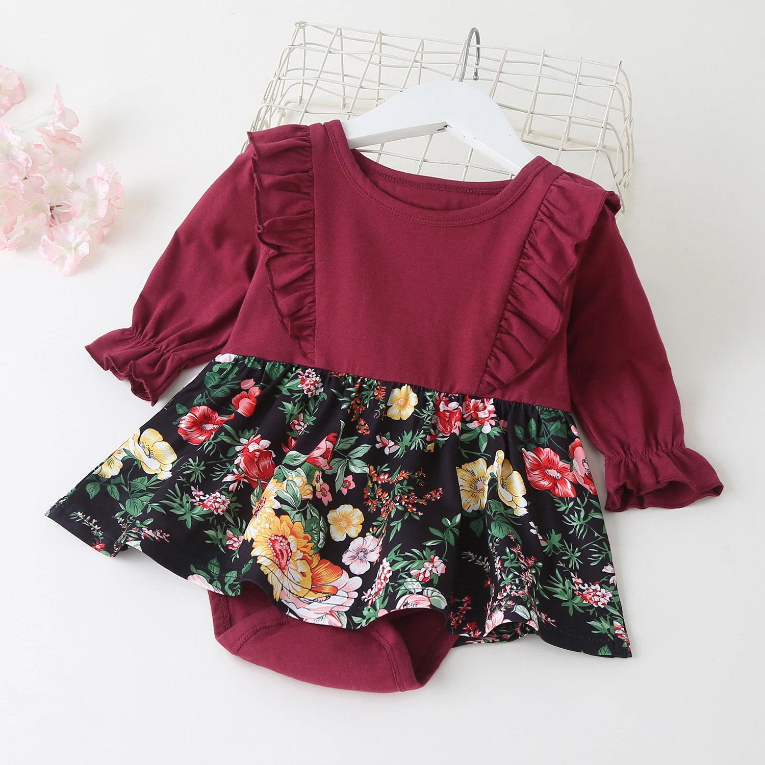 

2022 Newest Baby Autumn and Winter Flowers Ruffle Romper New Born Baby Girl Clothes for 3-18m