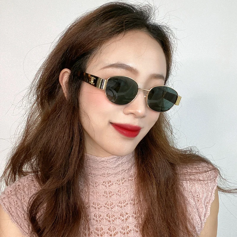 

2023 Yuumi CL4S226 солнцезащитные очки для женщин и мужчин черные очки кошачий глаз MGlasses шпионские модные большие роскошные дизайнерские Брендовые очки Jennie