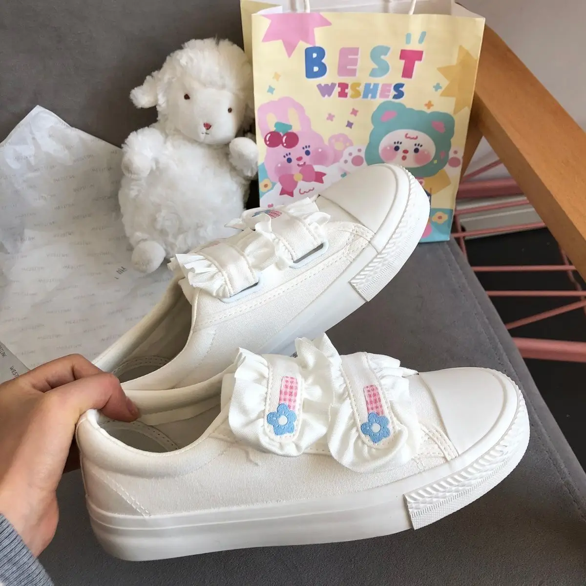 

Kawaii Bear Women Espadrilles 2022 Summer Hook Loop Floral Canvas Sneakers Lace White Casual Basic Sleek Japanese Style Shoes