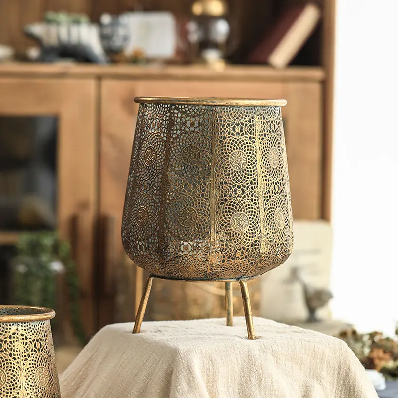 

Wedding Centerpieces Candle Holders Moroccan Iron Vintage Gold Candle Holder Living Room Decoration Salon Wedding Decoration