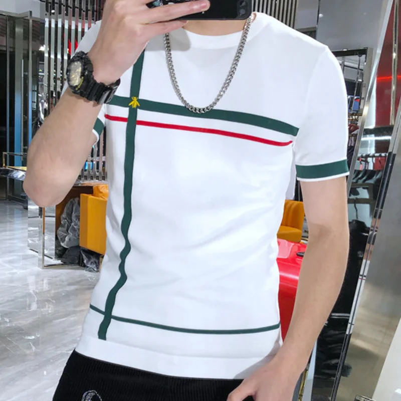 Футболка с вышитым рисунком пчелы Лоскутная цветная облегающая трикотажная