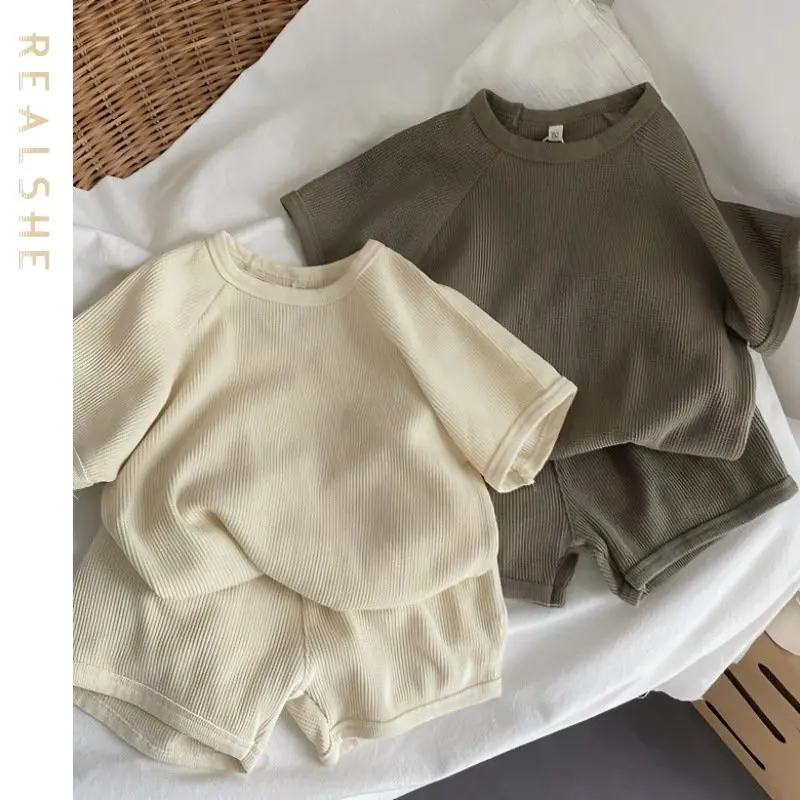 

2023 New Summer Fashion Baby Girl Boy Clothes Set Short Sleeve Solid Pullover Top Shorts 2PCS Costume Suits Baby Clothing