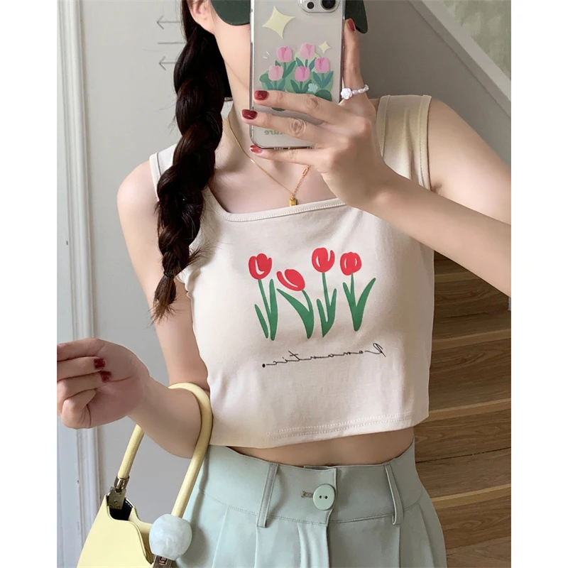 

Super hot tulip printed white bottomed vest for women's wear in summer 2022 new slim fitting short sleeveless top