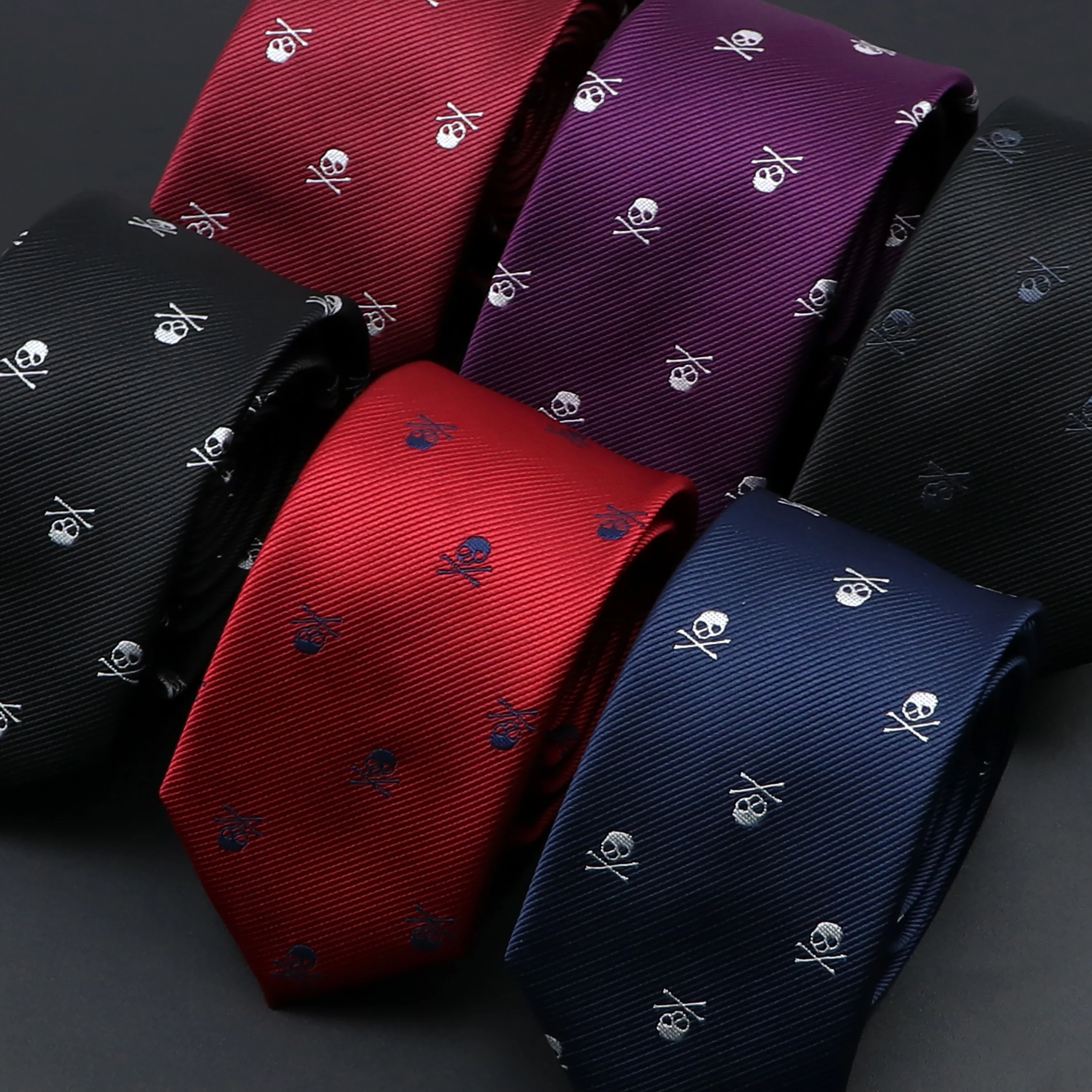 New Casual Slim Skull Ties For Men Classic Polyester Red Blue Neckties Fashion Man Tie for Wedding Party Cosplay Neckwear Tie