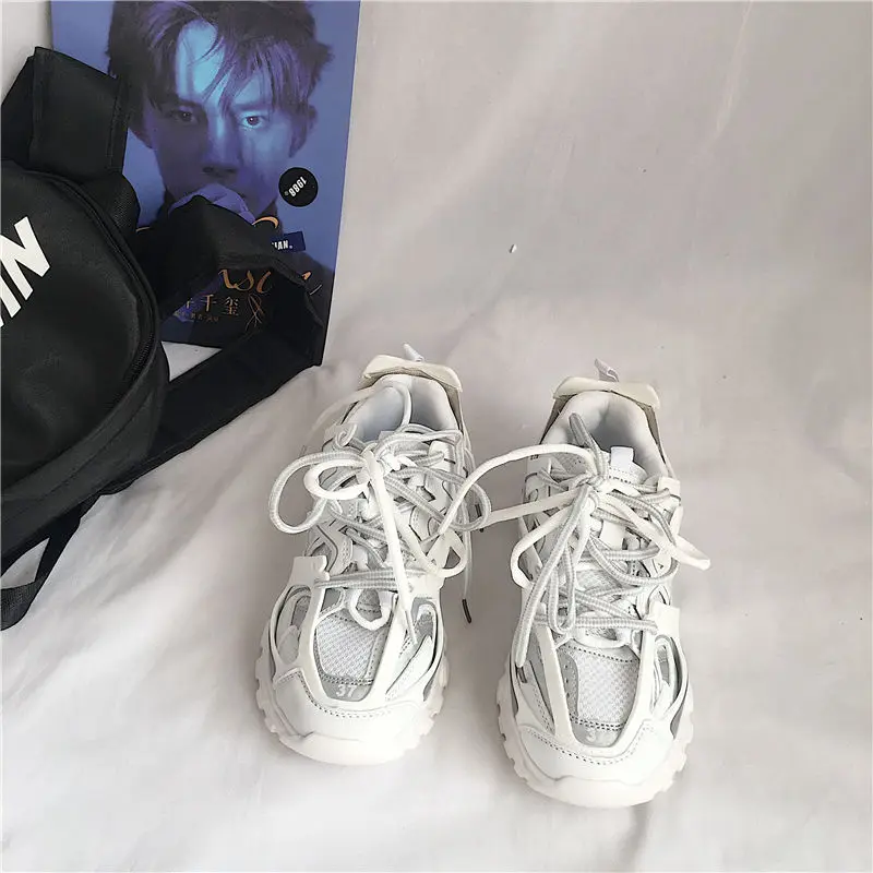 2022 New Pink Fluorescent Green Net Red Super Fire Reflective Dad Shoes Women's Thick Bottom Breathable Casual Running Sneakers