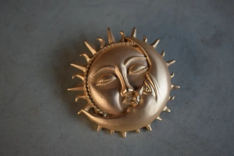 Брошь shmik Луна Солнце Металлическая