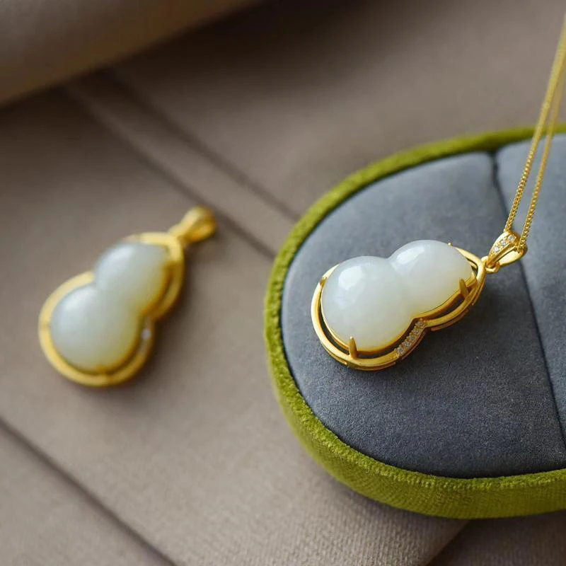 Женское Ожерелье из халцедона с подвеской в виде тыквы