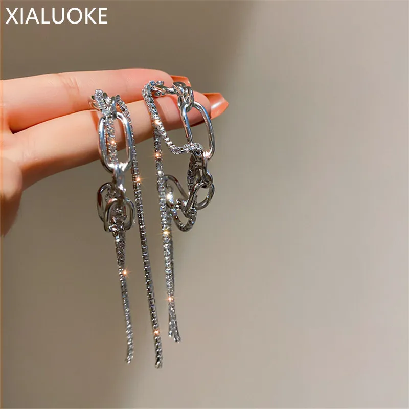 

Женские Геометрические серьги XIALUOKE, металлические серьги с кисточками и кристаллами в винтажном стиле, вечерние серьги