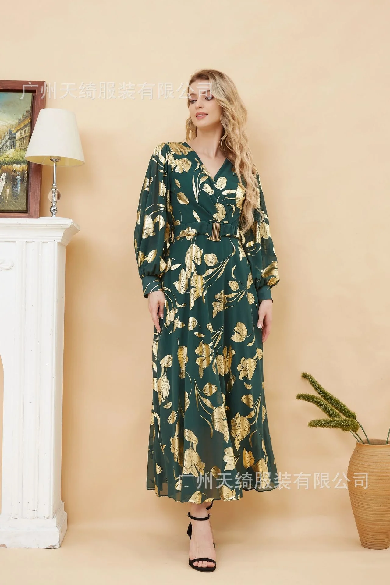 Muslin Dress Abaya For Women Fragmented Blossom Gold Plated Dress For Women French Gentle Style Waist Wrapped Slim Muscle Robe
