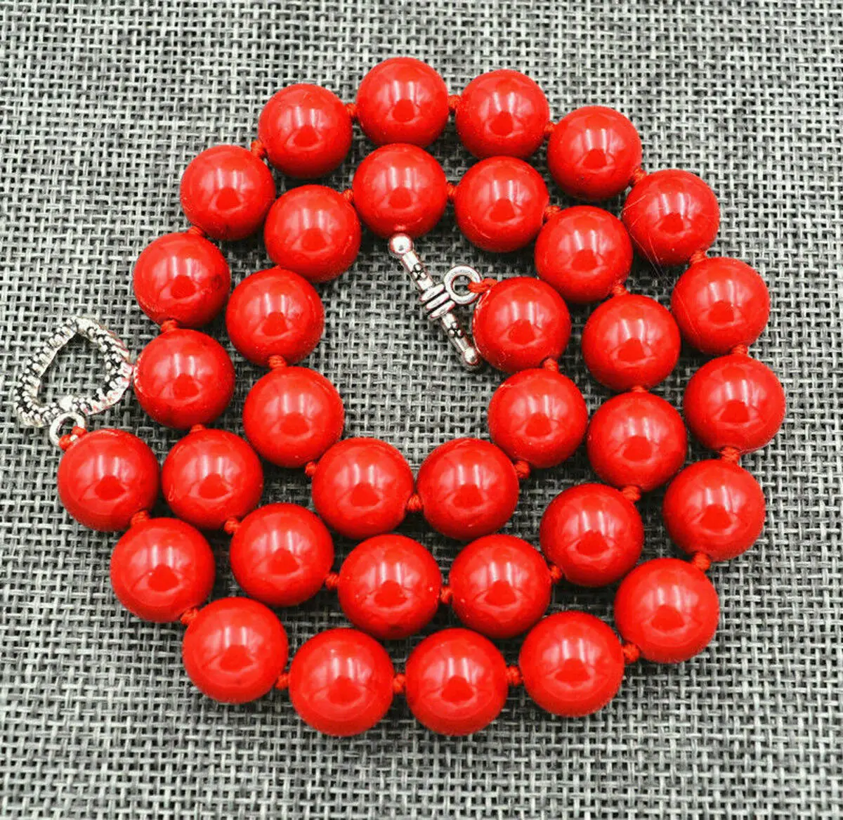 

Красивая круглая ожерелье 12 мм из драгоценного камня 18 ''с застежкой в форме сердца