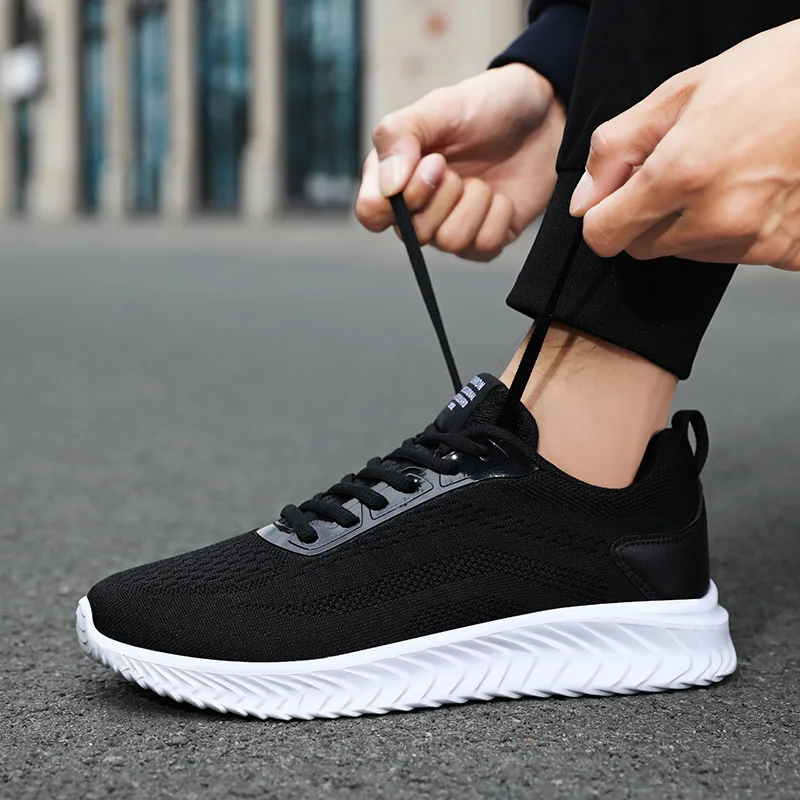 New Four Seasons Men's All-match Shoes Trend Daily Non-slip Running Shoes Outdoor Comfortable Breathable Casual Sports Men Shoes