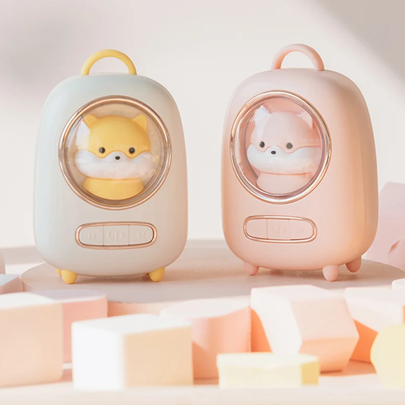 

M20 Space Capsule Wireless Bluetooth Speaker Cute Cute Mini Night Light USB Outdoor Bluetooth Speaker with Microphone