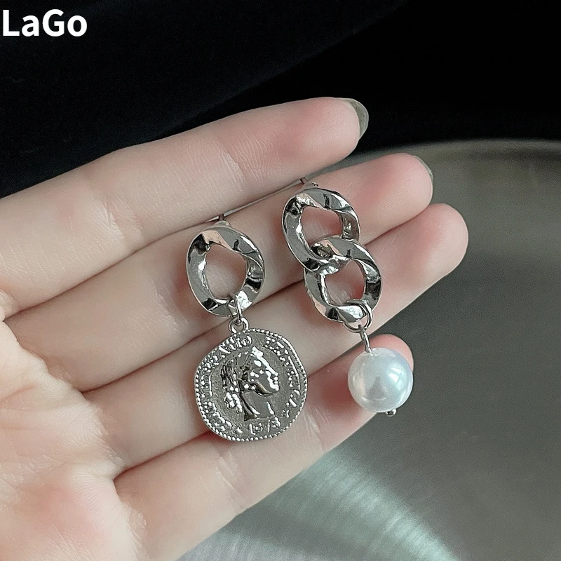 

925 Silver Needle Fashion Jewelry Asymmetrical Earrings 2022 New Trend Simulated Pearl Metal Drop Earrings For Girl Lady Gifts