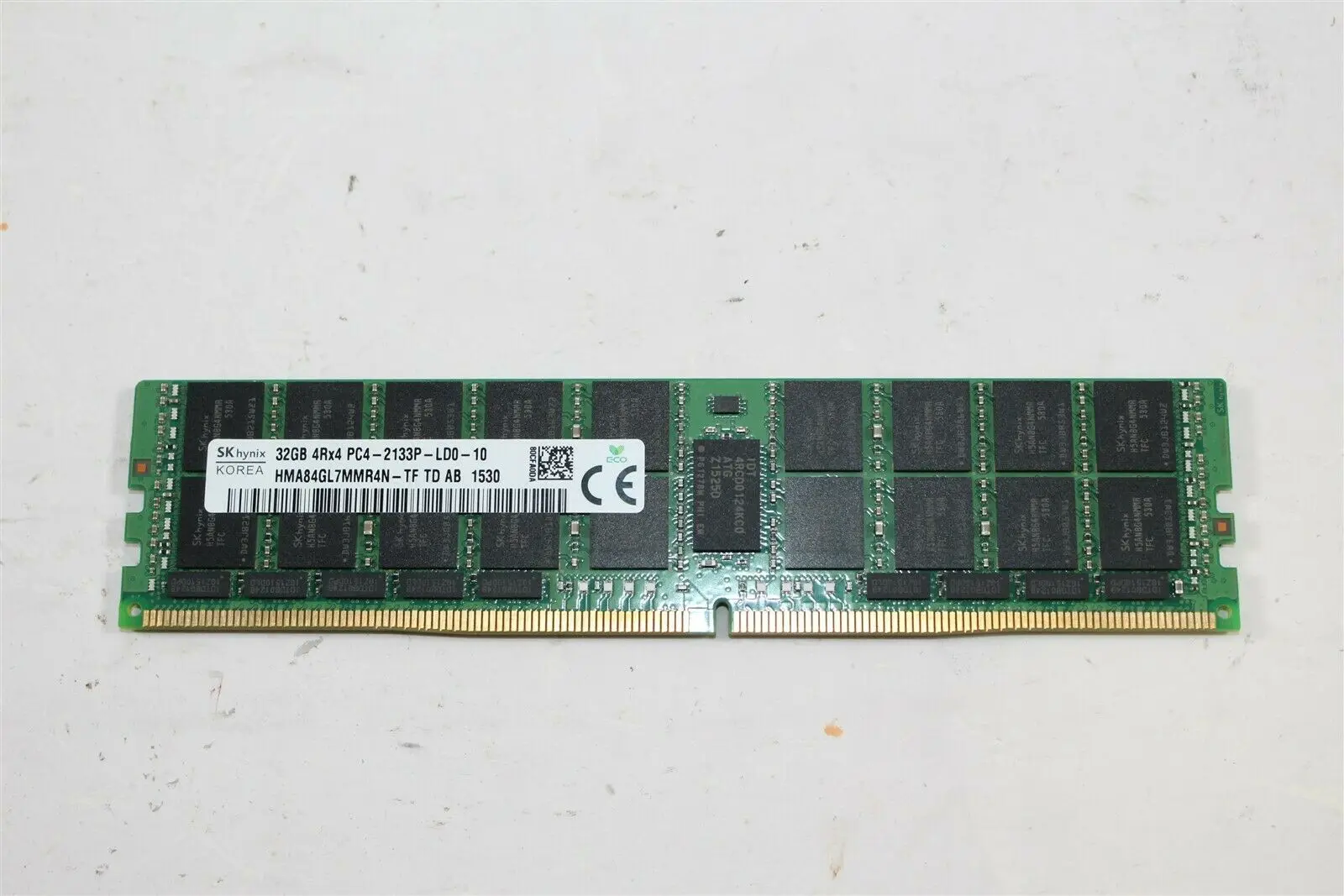

RAM 32G 4RX4 PC4-2133P-LD0 LD1-10 11 ECC REG server memory