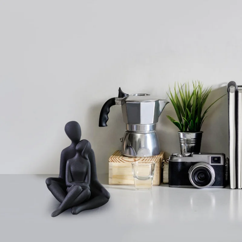 Абстрактная статуя для влюбленных скульптура обнимания пары романтическая