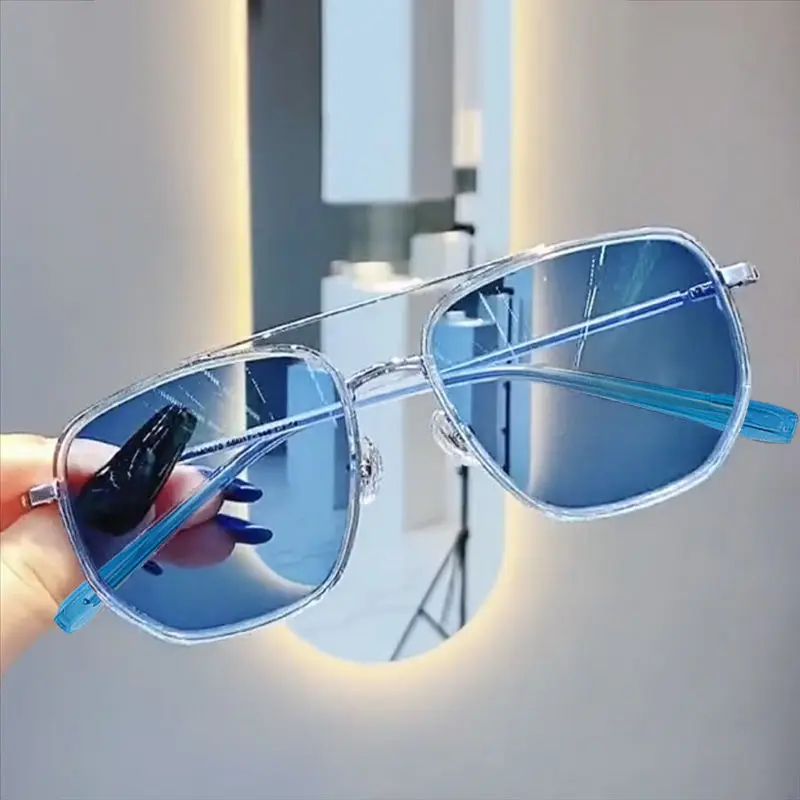 

Myopia Photochromic Glasses -600 to 0 Women Men Large Frame Anti Blue Light Glasses Eye Protection Double Beam Computer Glasses