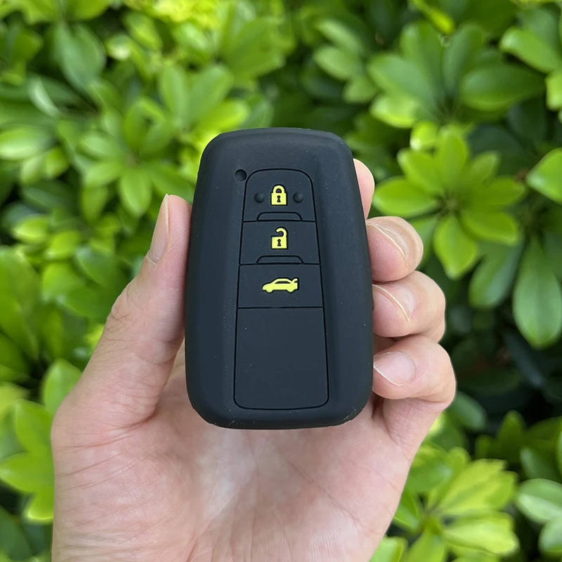 Силиконовый чехол для автомобильного ключа Toyota Corolla Rav4 Camry 70 CHR Prado 150 Highlander