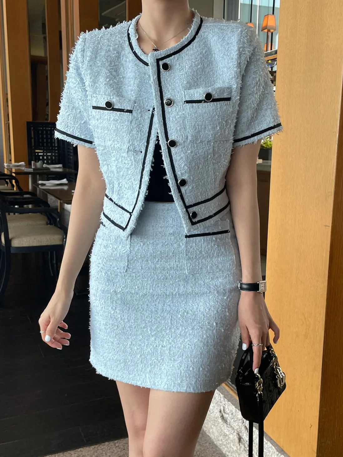 

Женский элегантный твидовый пиджак и мини-юбка, комплект из двух предметов, женский модный костюм в Корейском стиле, однобортный короткий т...