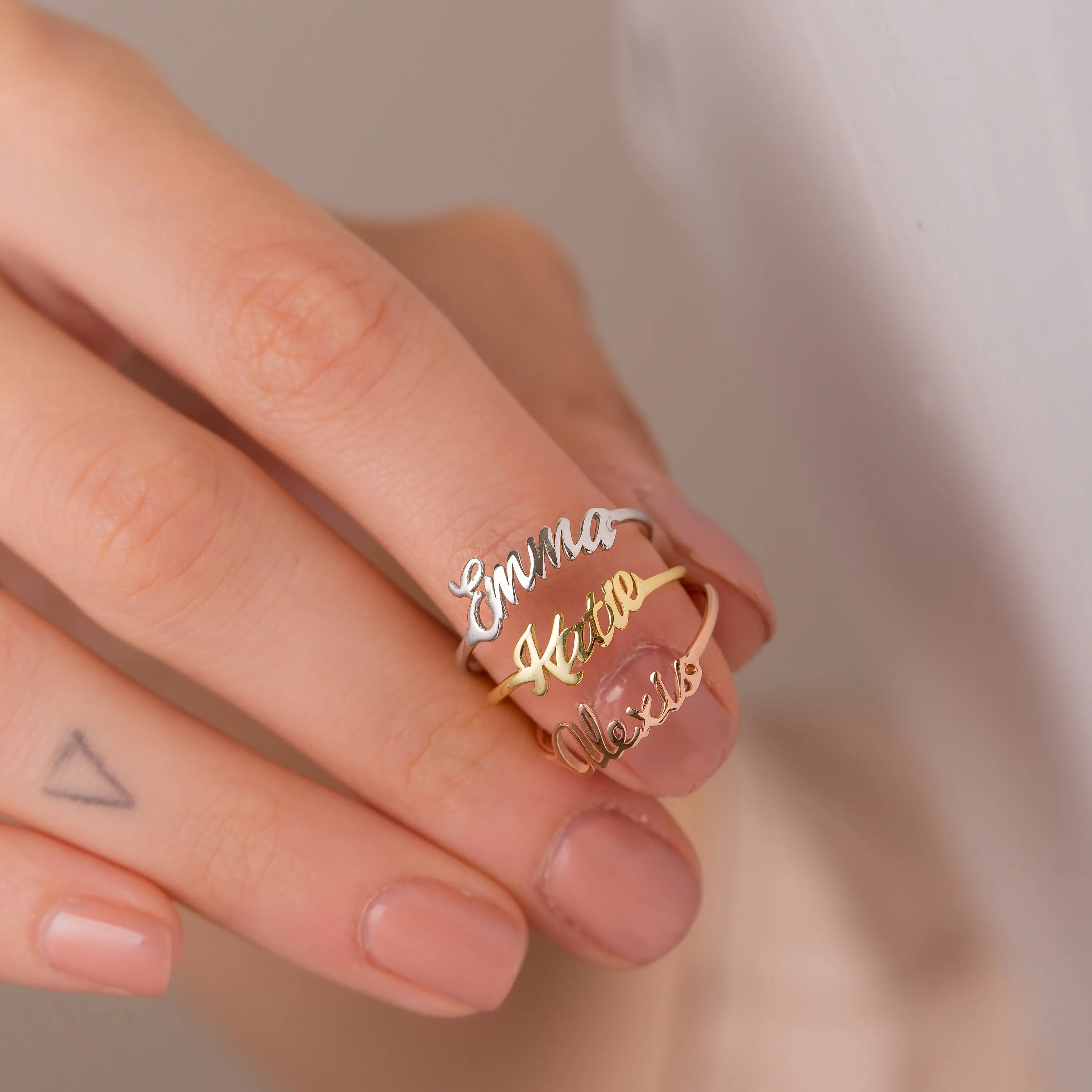 anillo-de-nombre-escrito-a-mano•anillo-de-nombre-personalizado•anillo-personalizado•anillo-de-plata-delicada•anillo-de-nombre-personalizado•anillo-de-oro-personalizado•anillo-delicado