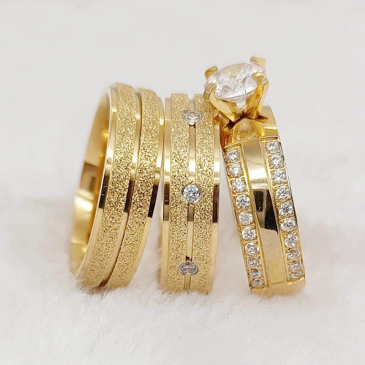 

Designer Emery Dubai Solid 14k Gold Wedding Ring Fine Jewelry High Quality African Lover's Engagement Rings Sets for Couples