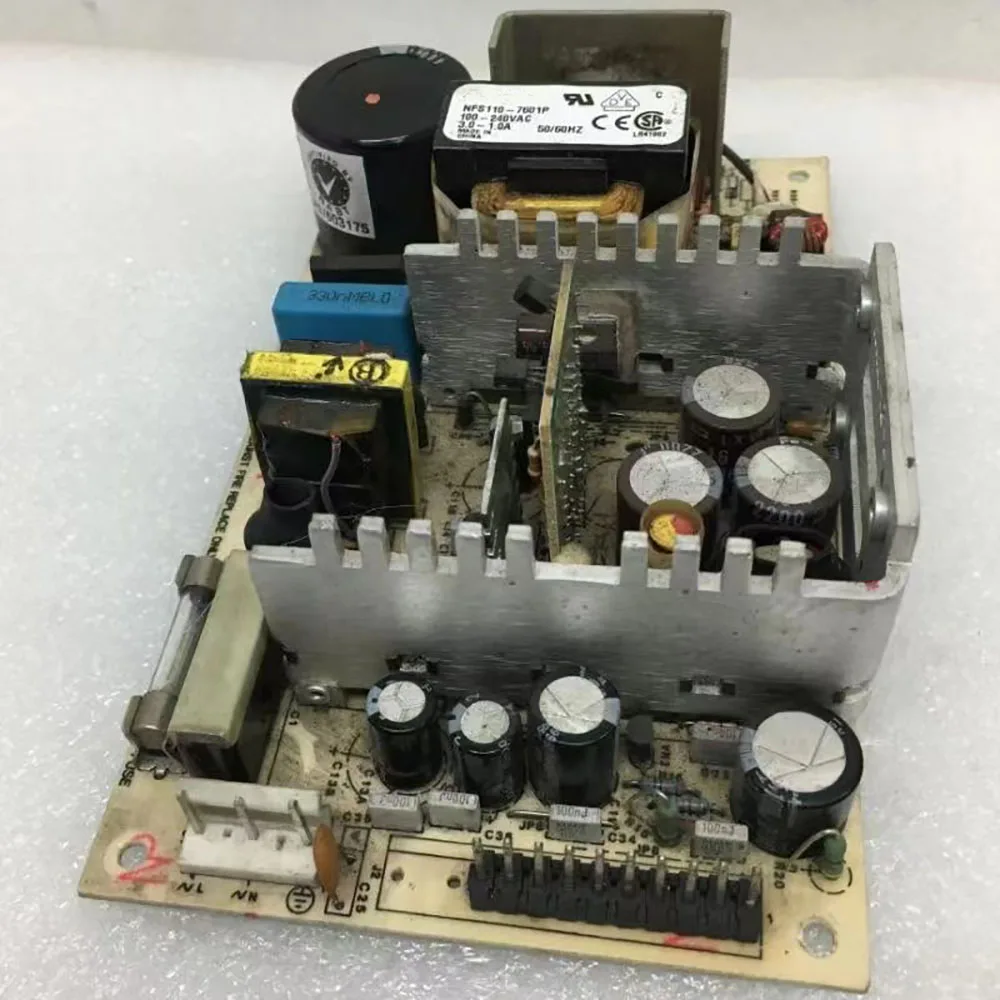 Для блока питания медицинского оборудования ARTESYN NFS110-7601P