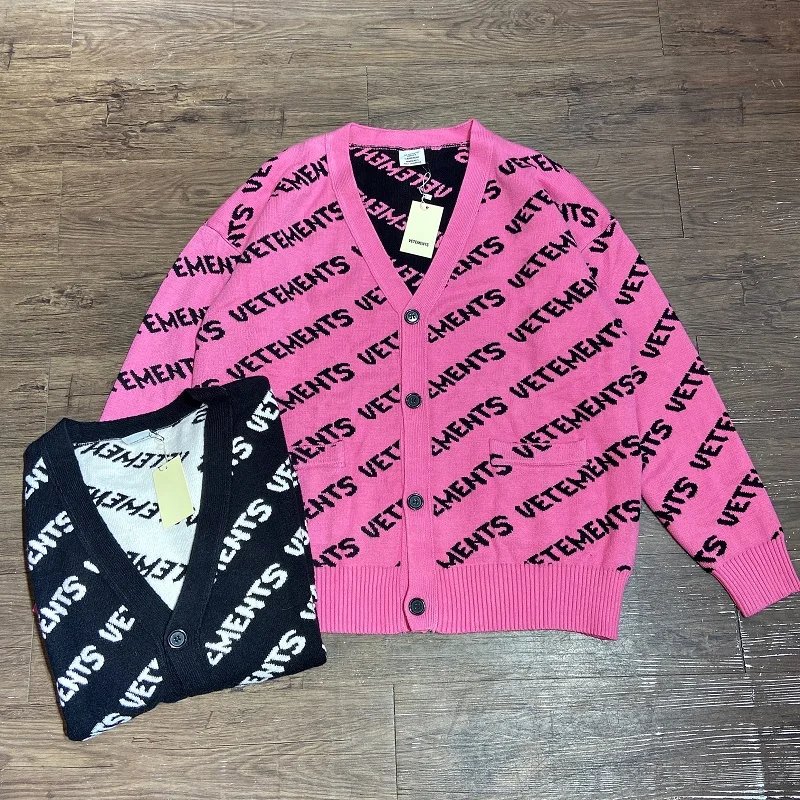 

VETEMENTS Full Lettered Cardigan Sweater Men Women Casual Loose BF Style Long Sleeve Sweater Tide