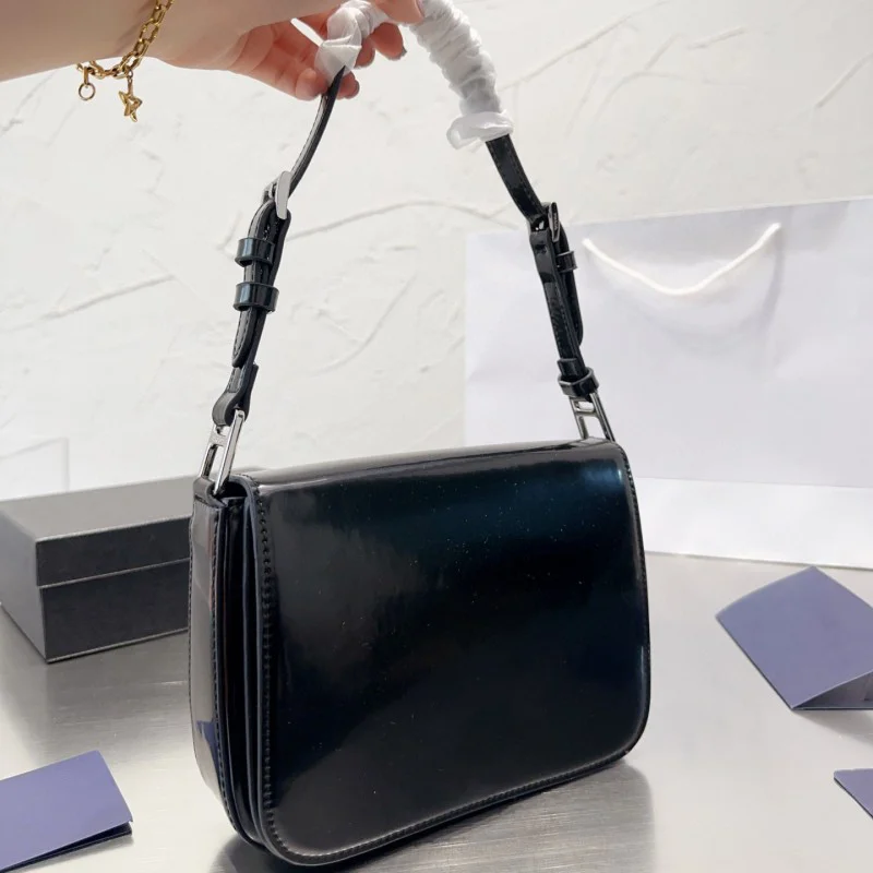 Luxury Designer 2023 New Explosion Shoulder Bag Handbag Genuine Leather High Quality Ladies Leather Large Capacity Chain Bag