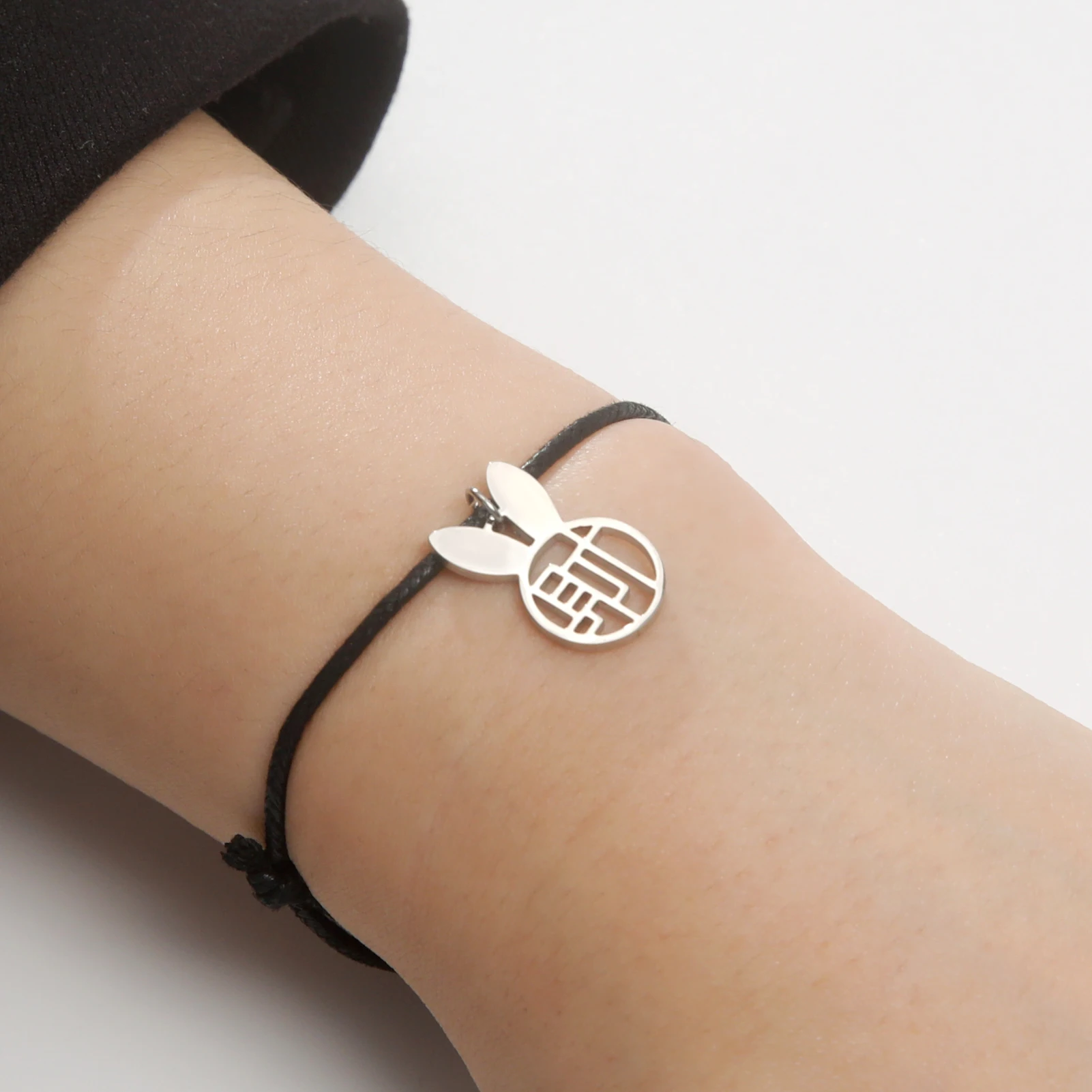 Браслет Lucky Rabbit из нержавеющей стали с красной нитью для пар цепочка со знаками