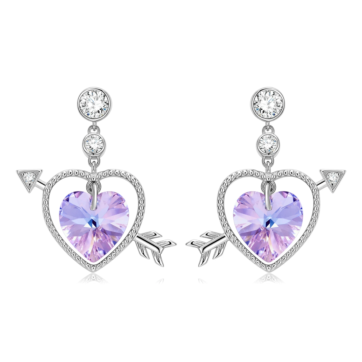 

Серьги-гвоздики женские из серебра 925 пробы с сияющим фиолетовым сердцем