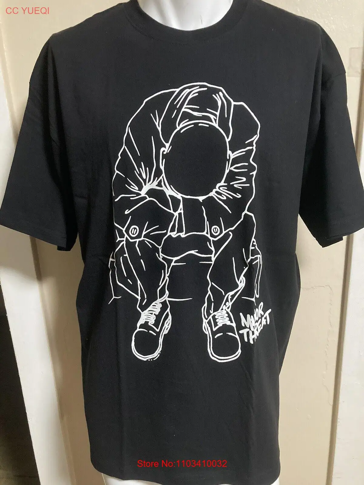 Черная футболка с незначительной угрозой Размер 3XL