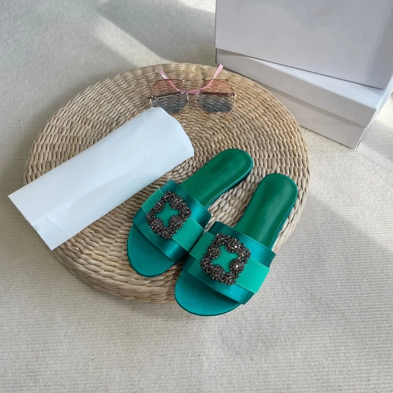 High end women's shoes 2023 summer new water diamond flat shoes comfortable and fashionable versatile slippers sandals for women